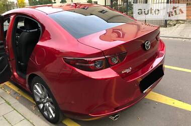 Седан Mazda 3 2019 в Львове