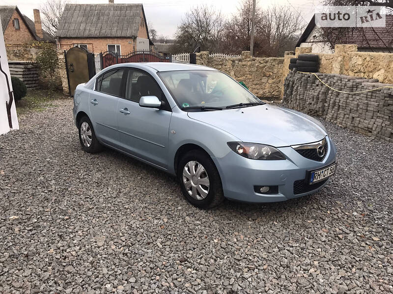 Седан Mazda 3 2007 в Здолбунове