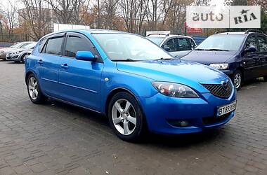 Хэтчбек Mazda 3 2004 в Херсоне