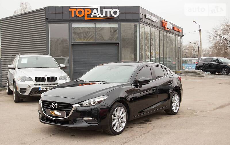 Седан Mazda 3 2017 в Запорожье