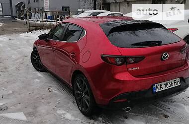 Хэтчбек Mazda 3 2019 в Киеве