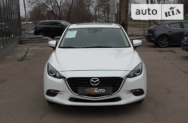 Хэтчбек Mazda 3 2017 в Запорожье