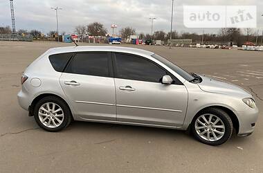 Хэтчбек Mazda 3 2005 в Днепре