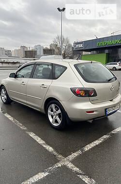 Хэтчбек Mazda 3 2006 в Киеве