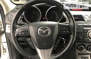 Седан Mazda 3 2010 в Киеве