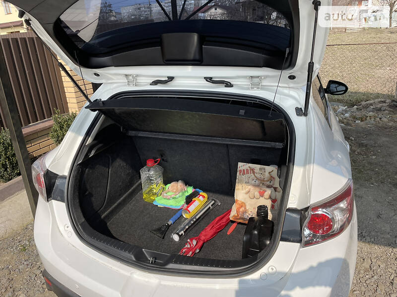 Хэтчбек Mazda 3 2011 в Виннице