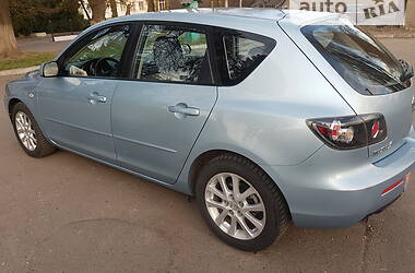 Хэтчбек Mazda 3 2008 в Луцке