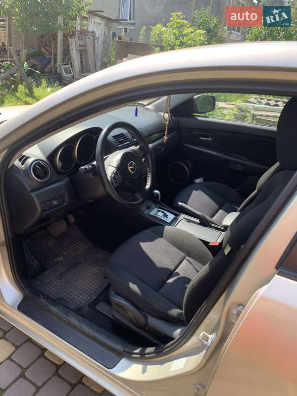 Седан Mazda 3 2006 в Львове