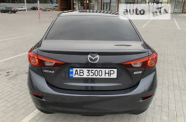 Седан Mazda 3 2014 в Виннице