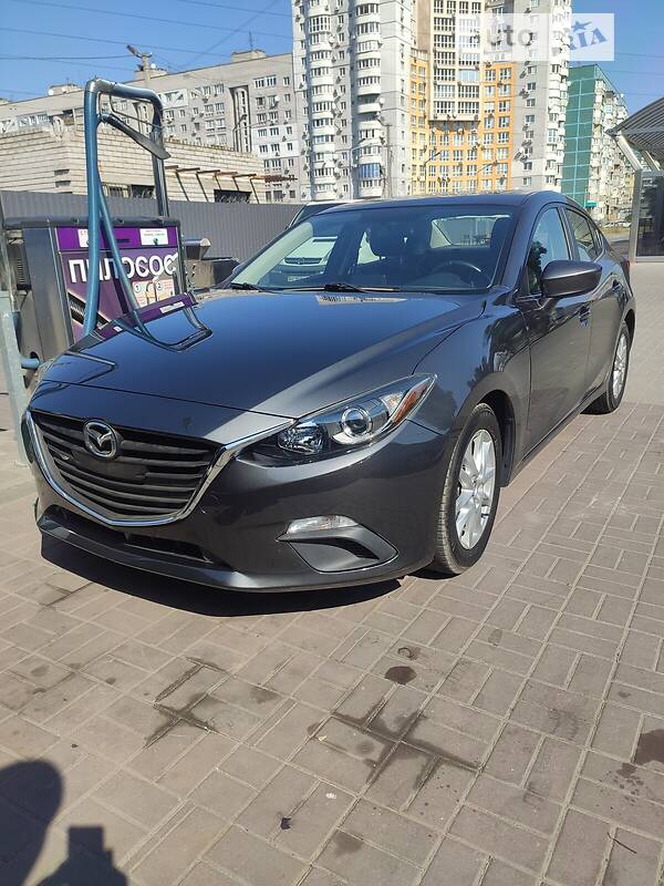 Седан Mazda 3 2013 в Днепре