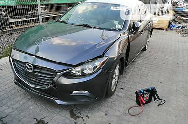 Седан Mazda 3 2013 в Днепре
