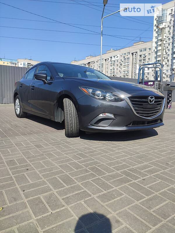 Седан Mazda 3 2013 в Днепре
