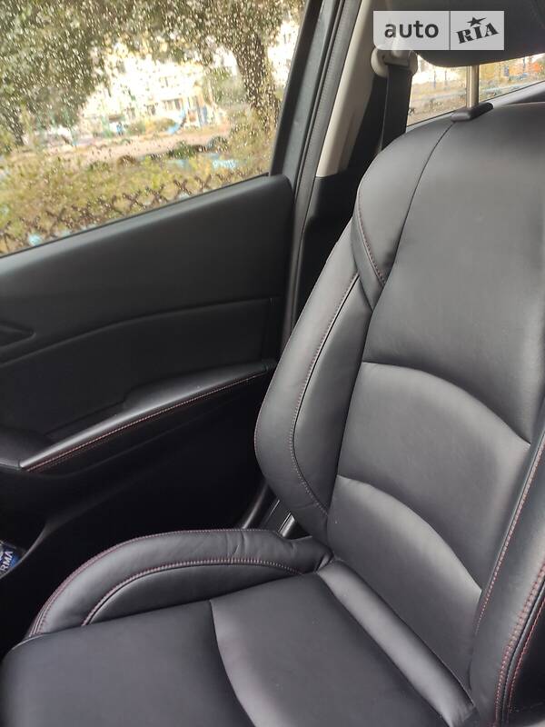 Седан Mazda 3 2013 в Днепре