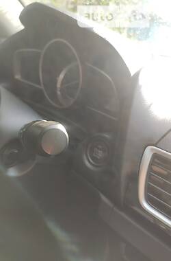 Седан Mazda 3 2013 в Днепре