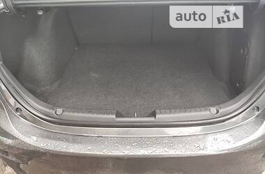 Седан Mazda 3 2013 в Днепре