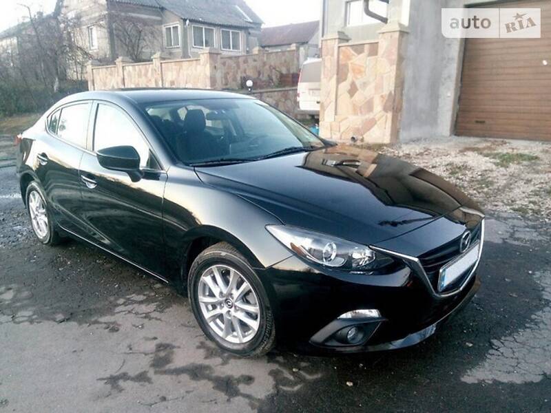 Седан Mazda 3 2012 в Виннице