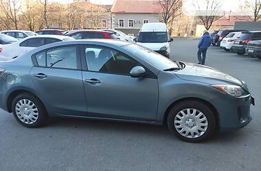 Седан Mazda 3 2012 в Каменском