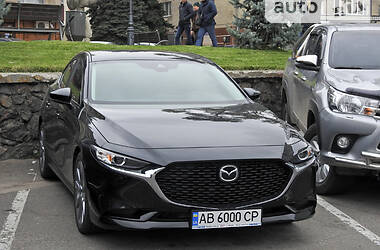 Седан Mazda 3 2019 в Виннице