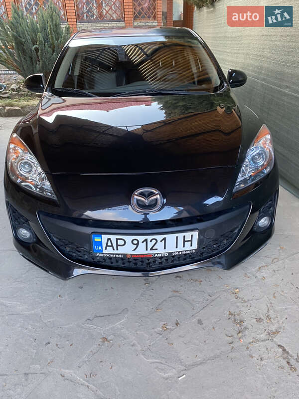Хэтчбек Mazda 3 2011 в 