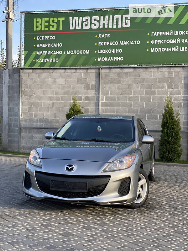 Седан Mazda 3 2012 в Кропивницком