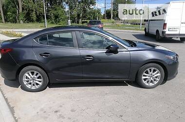 Седан Mazda 3 2015 в Львове