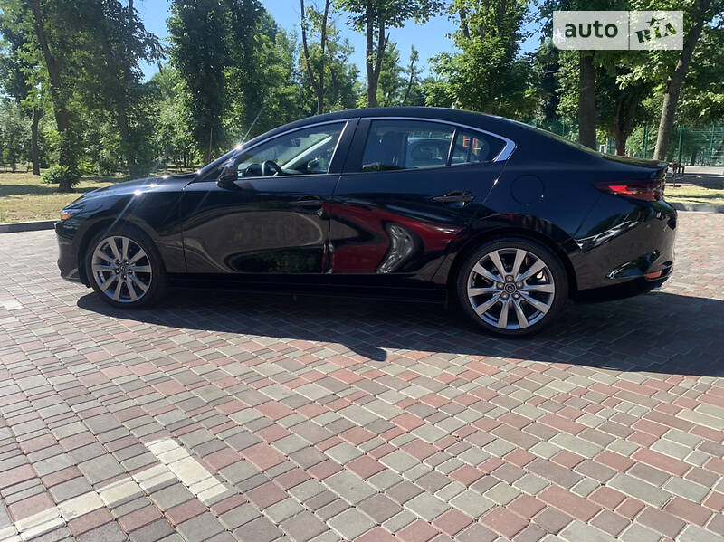 Седан Mazda 3 2021 в Кропивницком
