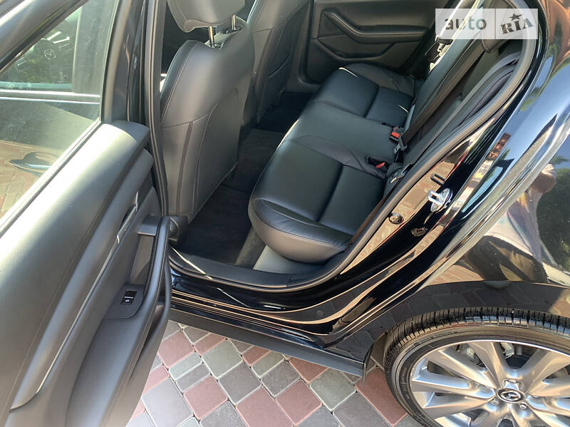 Седан Mazda 3 2021 в Кропивницком