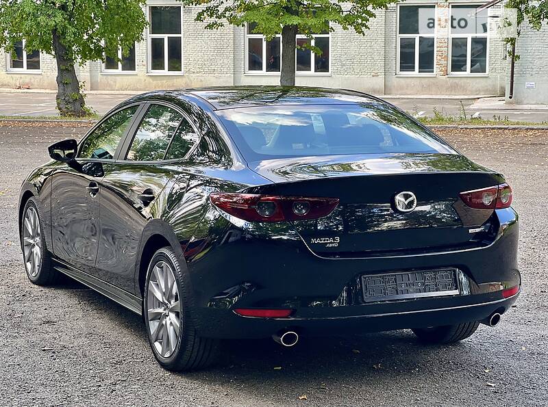 Седан Mazda 3 2020 в Киеве