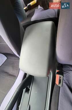 Седан Mazda 3 2007 в 
