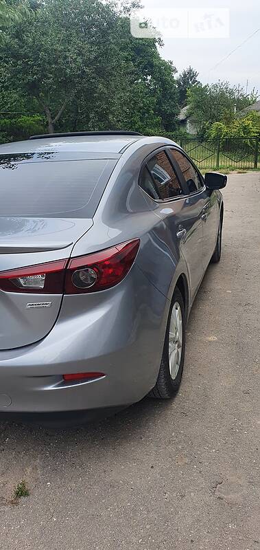 Седан Mazda 3 2016 в Хмельницькому