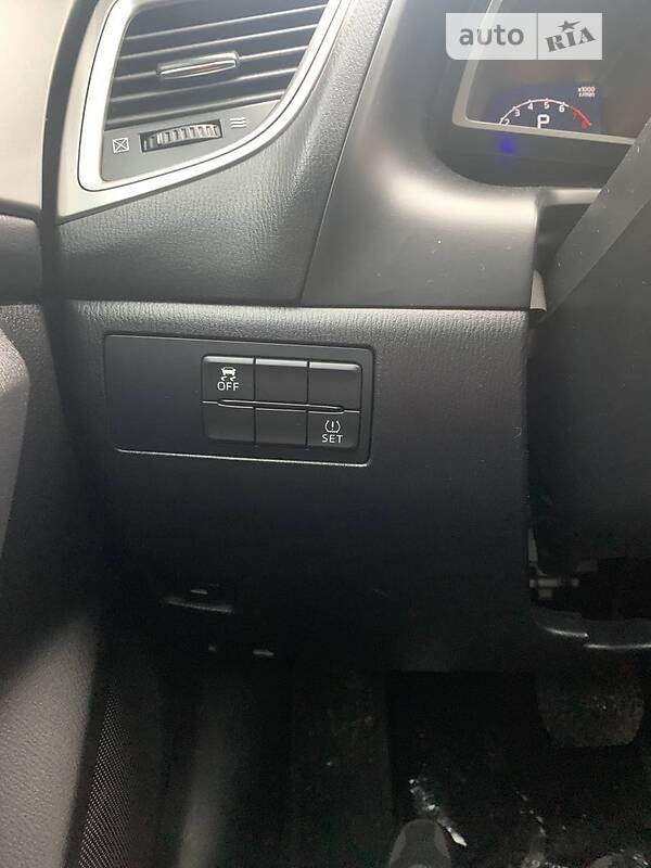 Седан Mazda 3 2017 в Львові фото 13 Седан Mazda 3 2017 в Львові