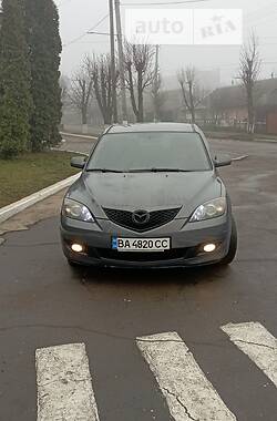 Хэтчбек Mazda 3 2006 в Голованевске