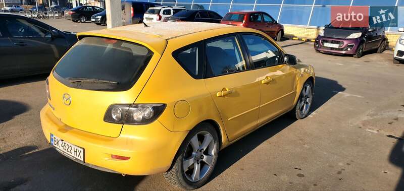 Хэтчбек Mazda 3 2003 в Харькове