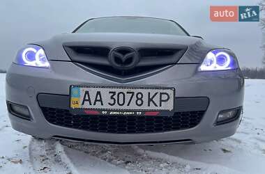 Хэтчбек Mazda 3 2007 в Киеве
