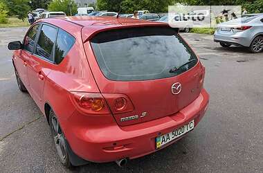 Хэтчбек Mazda 3 2003 в Киеве