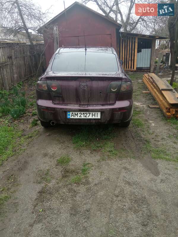 Седан Mazda 3 2007 в Малине