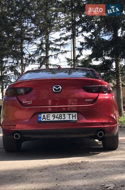 Седан Mazda 3 2019 в Кривому Розі