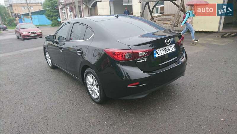 Седан Mazda 3 2015 в Полтаве