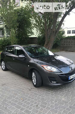 Хэтчбек Mazda 3 2009 в 