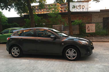 Хэтчбек Mazda 3 2009 в 