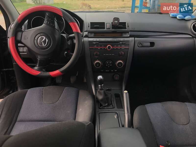 Хетчбек Mazda 3 2006 в Запоріжжі
