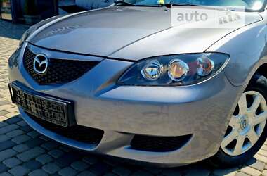 Седан Mazda 3 2006 в 