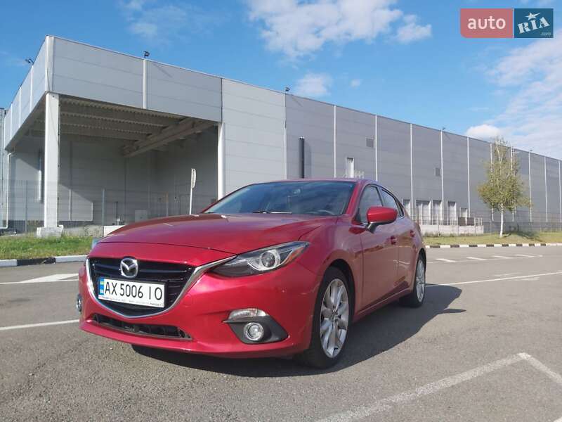 Хетчбек Mazda 3 2015 в Луцьку