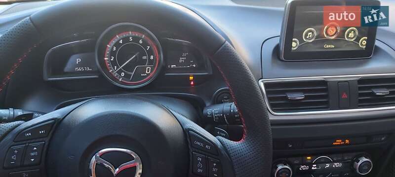 Хетчбек Mazda 3 2015 в Луцьку