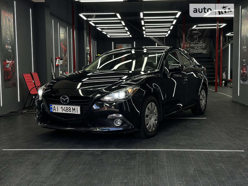 Седан Mazda 3 2015 в Києві
