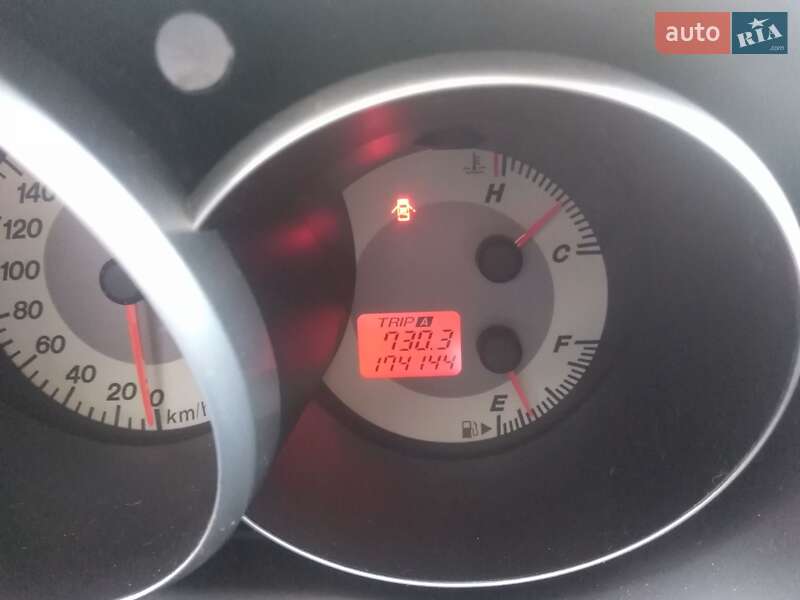 Хэтчбек Mazda 3 2006 в Запорожье