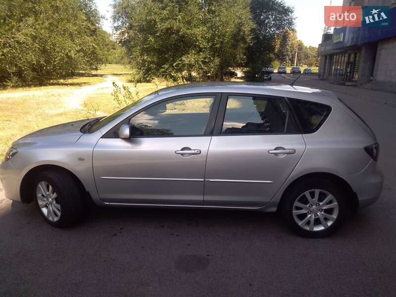 Хэтчбек Mazda 3 2006 в Запорожье