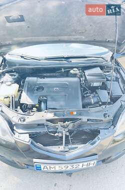 Хетчбек Mazda 3 2007 в Коростишеві