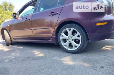 Седан Mazda 3 2006 в Запоріжжі