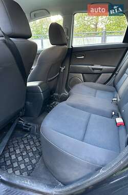 Хетчбек Mazda 3 2004 в Косові